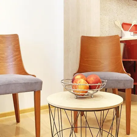 Best Time For Intermezzo Apartamento Belgrado